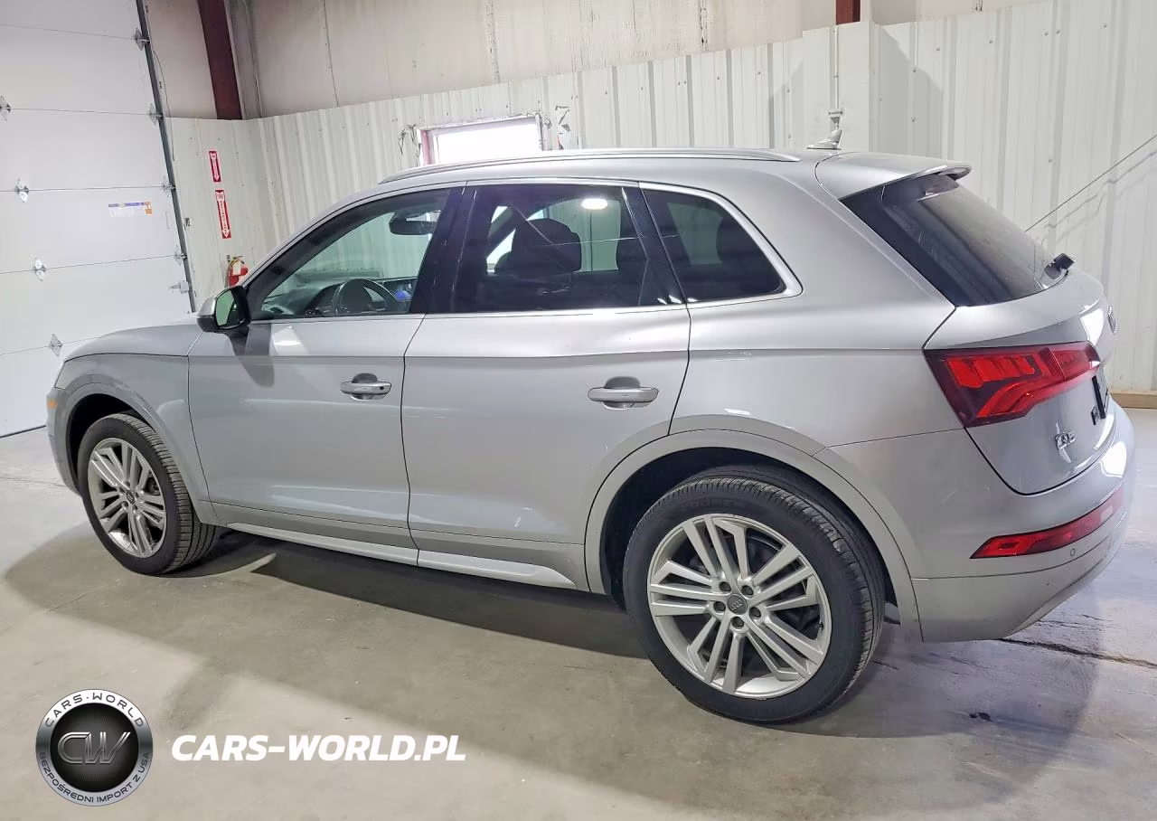 2018 Audi Q5 Premium Plus VIN:WA1BNAFY8J2239065 - 2