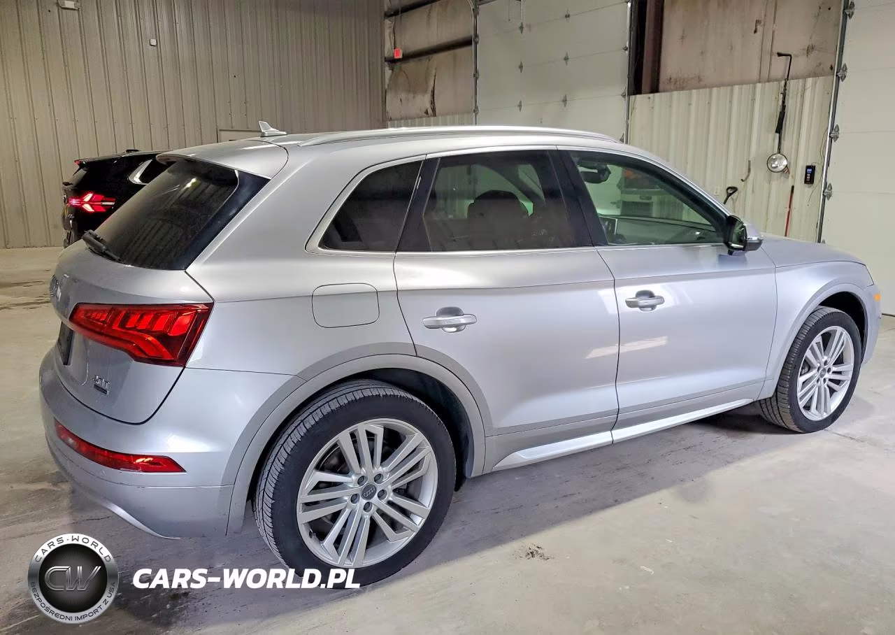 2018 Audi Q5 Premium Plus VIN:WA1BNAFY8J2239065 - 3