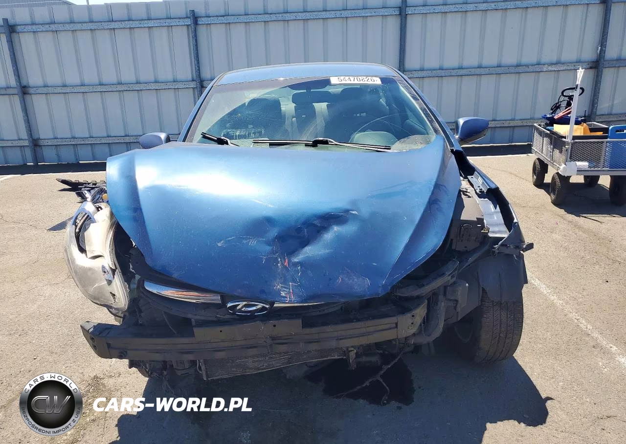 2013 Hyundai Elantra Gls VIN:KMHDH4AE1DU010882 - 5