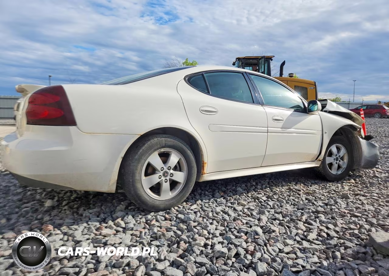 2006 Pontiac Grand Prix VIN:2G2WP552861192993 - 3