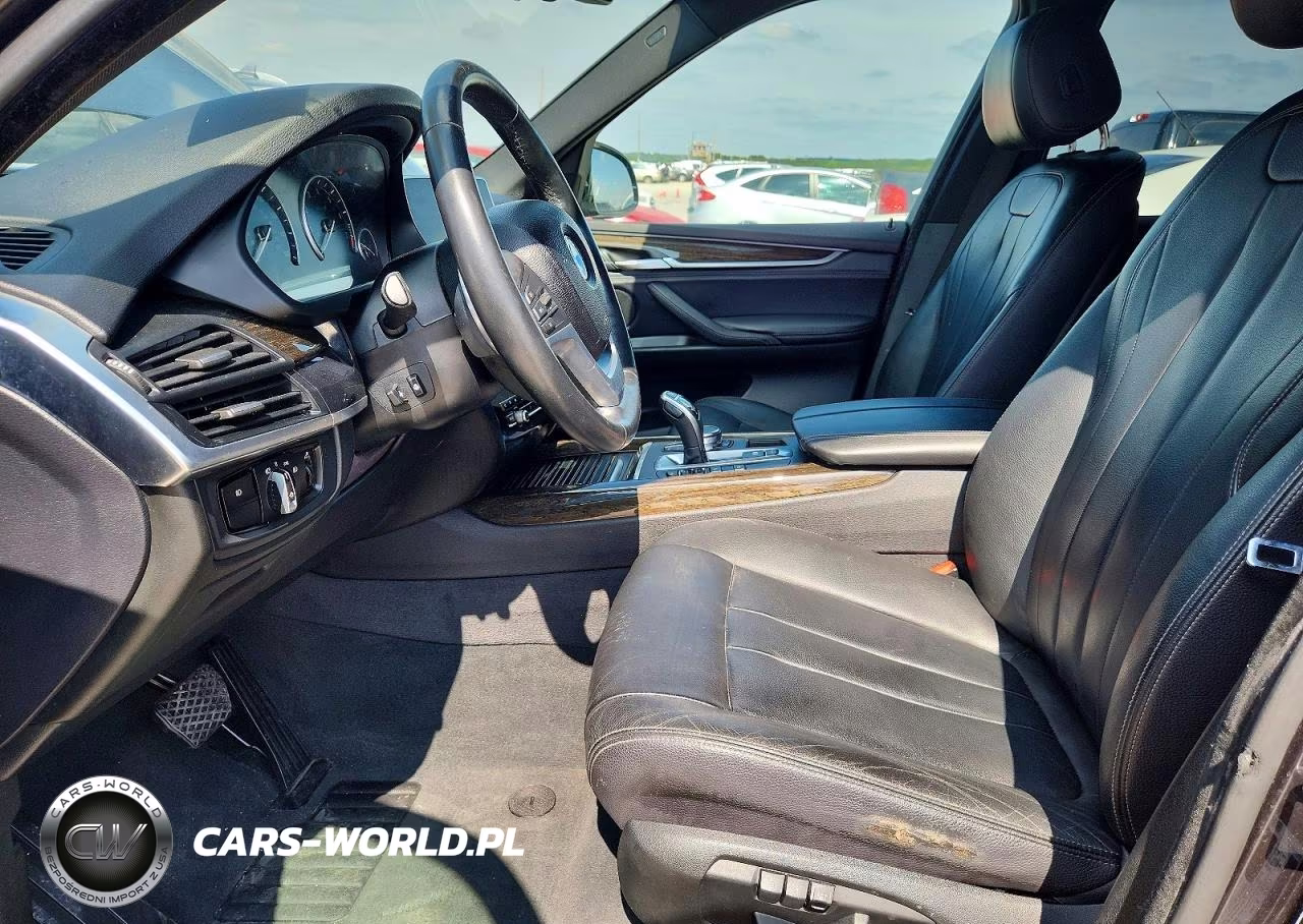 2018 BMW X5 xDrive35I VIN:5UXKR0C54J0Y02637 - 7