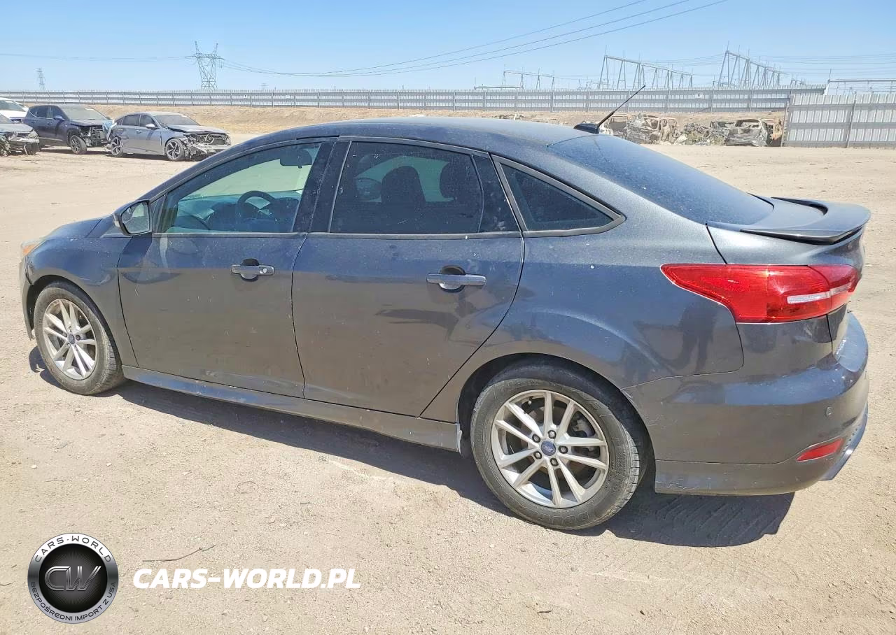2016 Ford Focus Se VIN:1FADP3F29GL387900 - 2