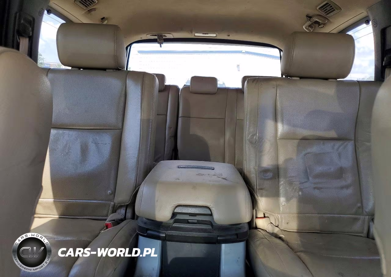 2008 Toyota Sequoia Platinum VIN:5TDZY67A88S014173 - 10