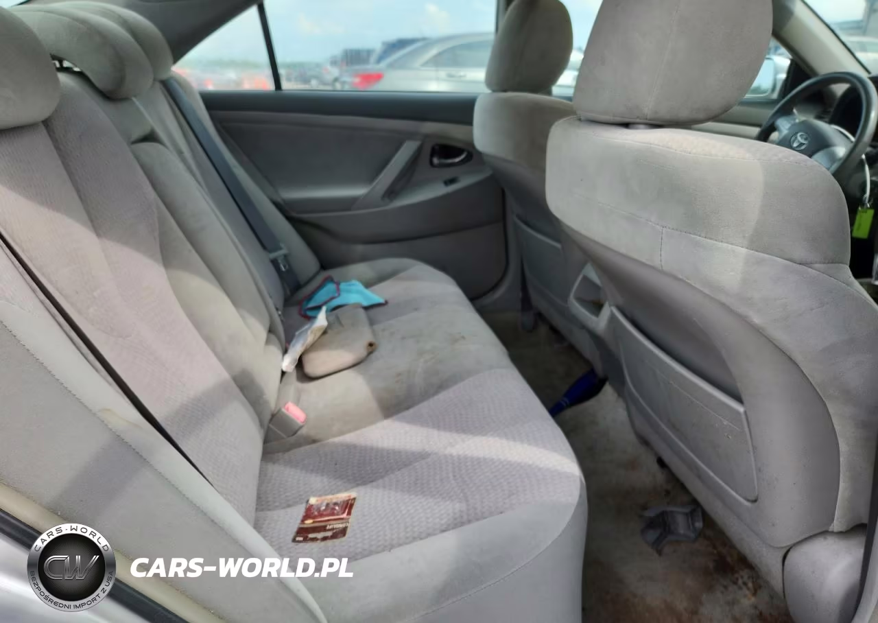2010 Toyota Camry Le VIN:4T1BF3EK5AU017949 - 10