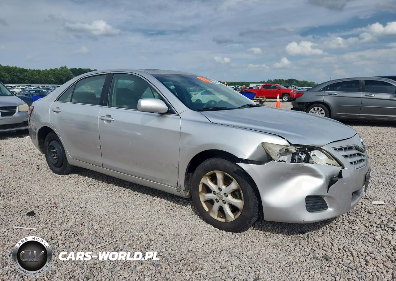 2010 Toyota Camry Le VIN:4T1BF3EK5AU017949 - 4