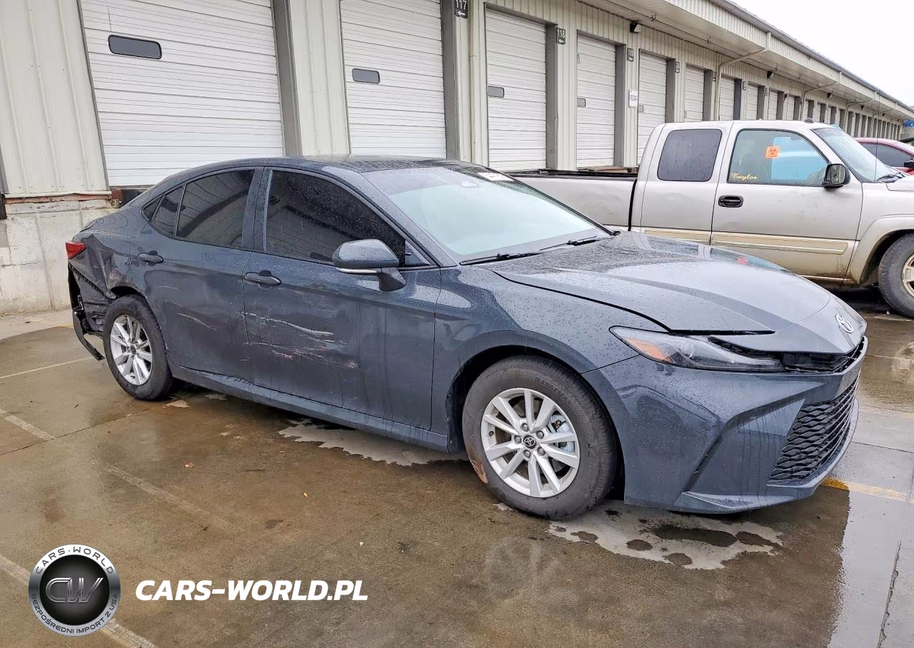 2026 Toyota Camry Le VIN:4T1DAACK5TU260811 - 4
