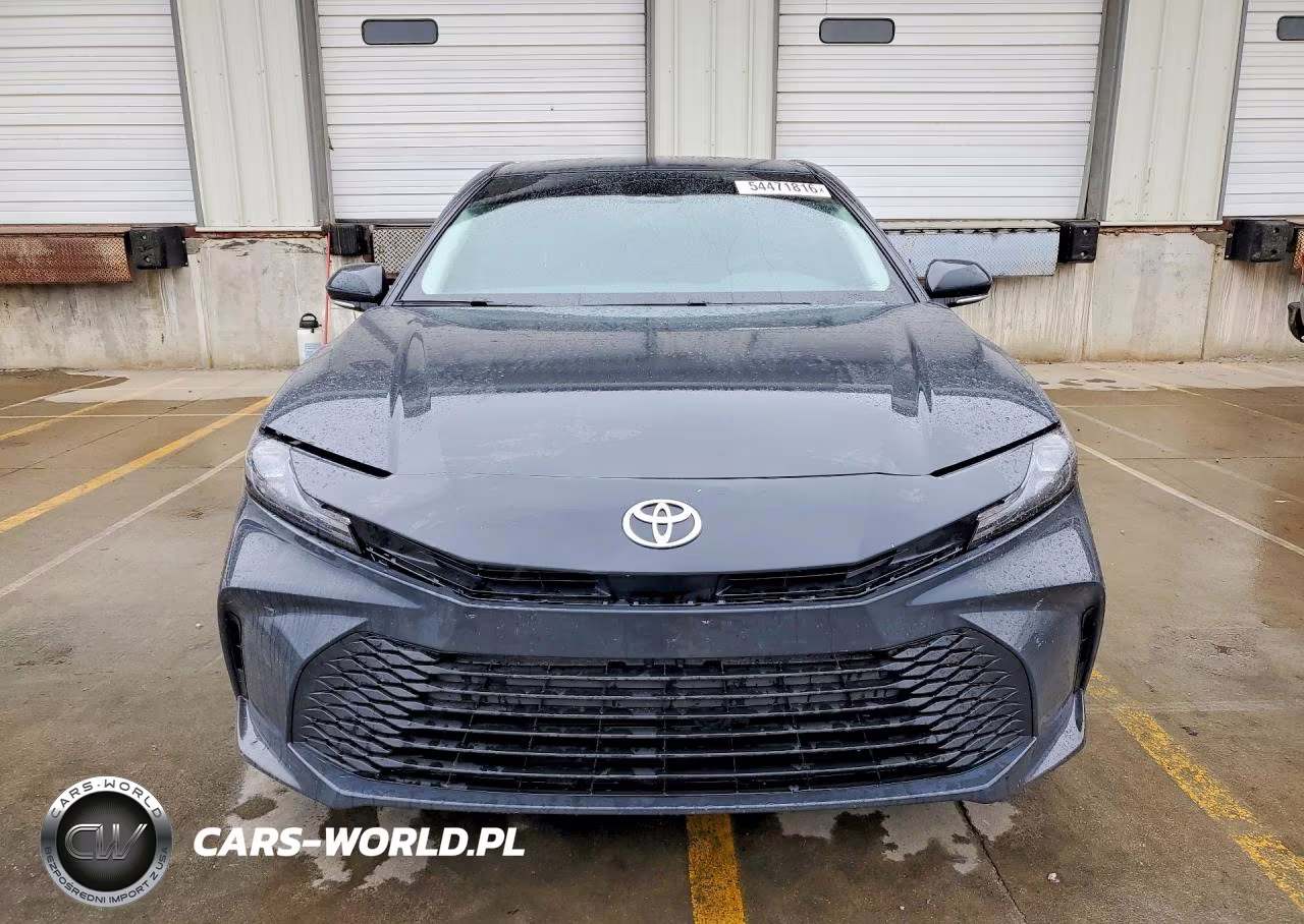 2026 Toyota Camry Le VIN:4T1DAACK5TU260811 - 5