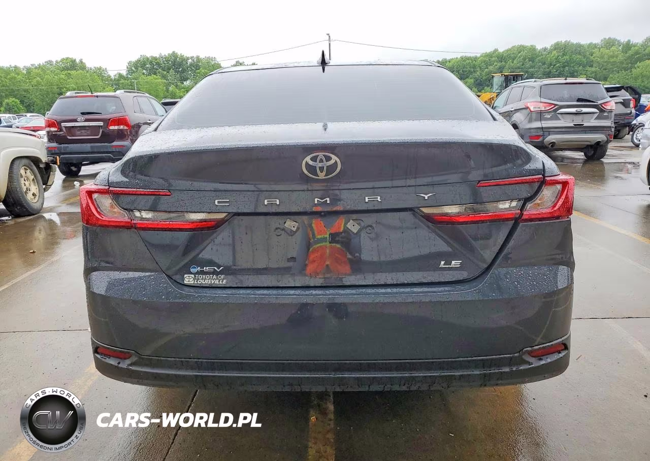 2026 Toyota Camry Le VIN:4T1DAACK5TU260811 - 6