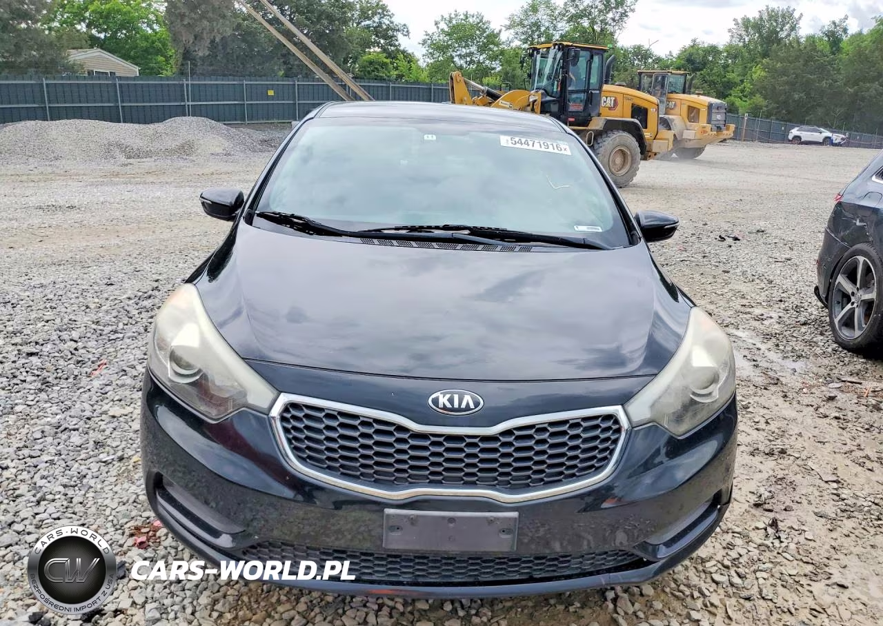 2015 Kia Forte Lx VIN:KNAFX4A66F5351097 - 5