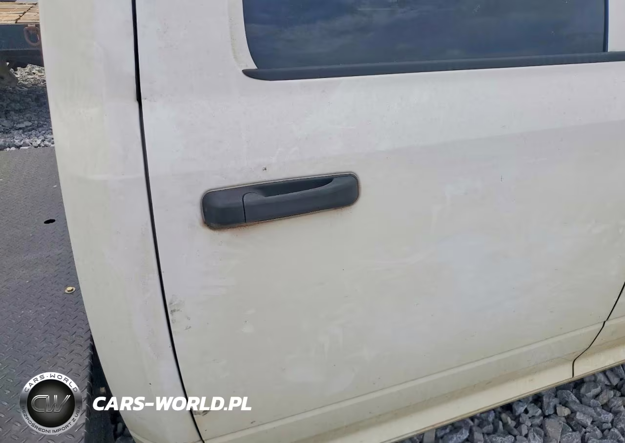 2022 Ram 3500 VIN:3C7WRTCL4NG103046 - 10