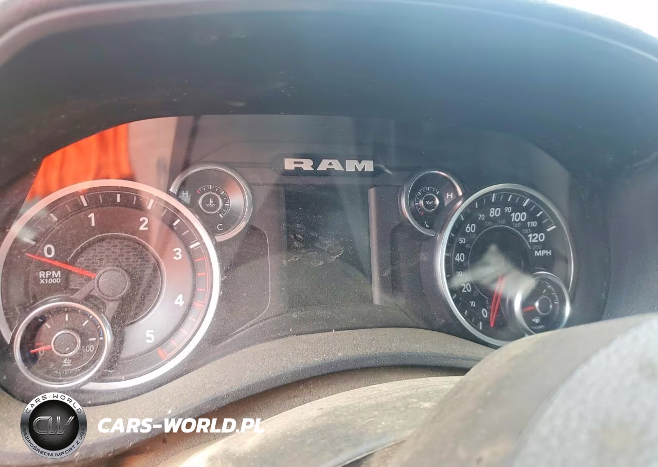 2022 Ram 3500 VIN:3C7WRTCL4NG103046 - 9