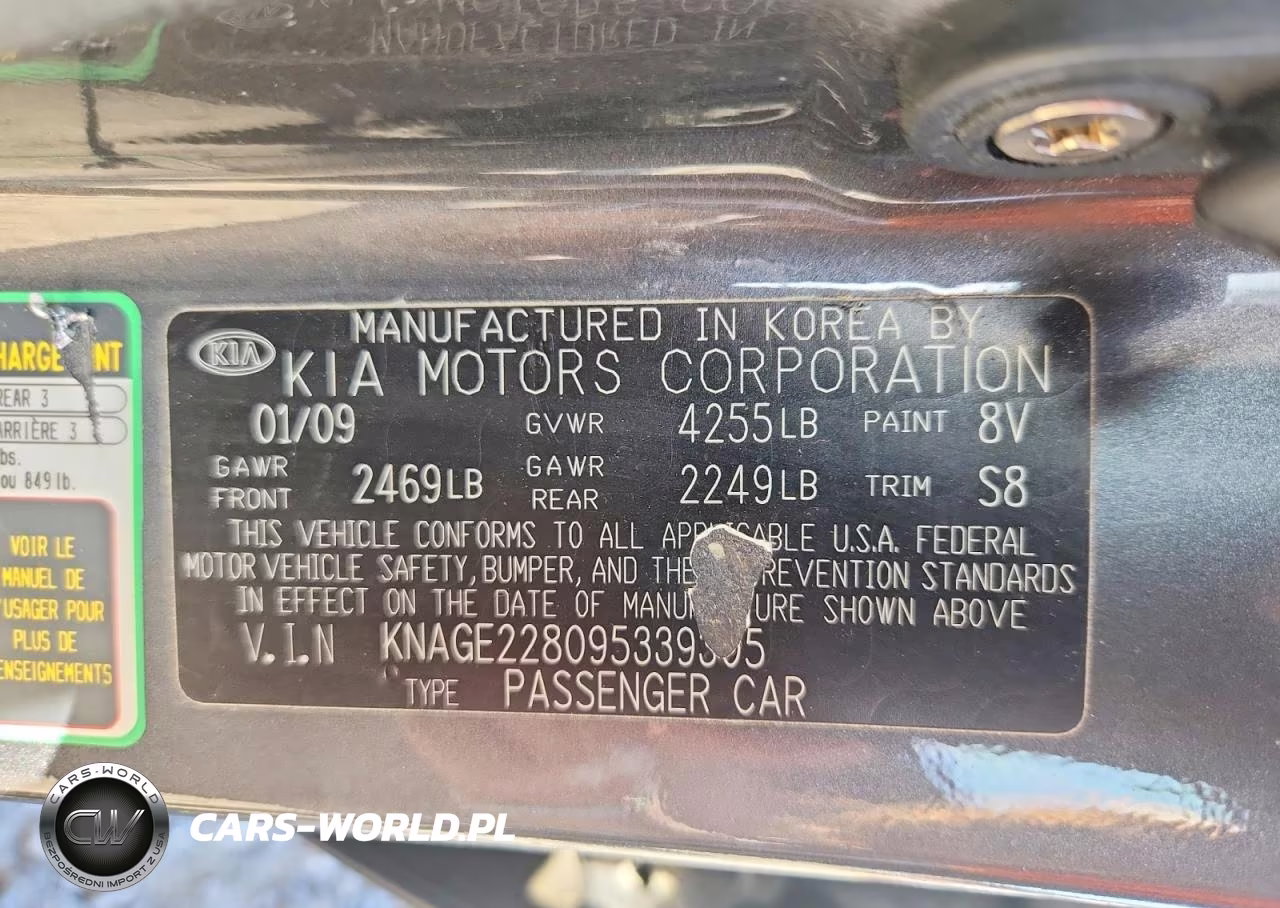 2009 Kia Optima Lx VIN:KNAGE228095339305 - 13