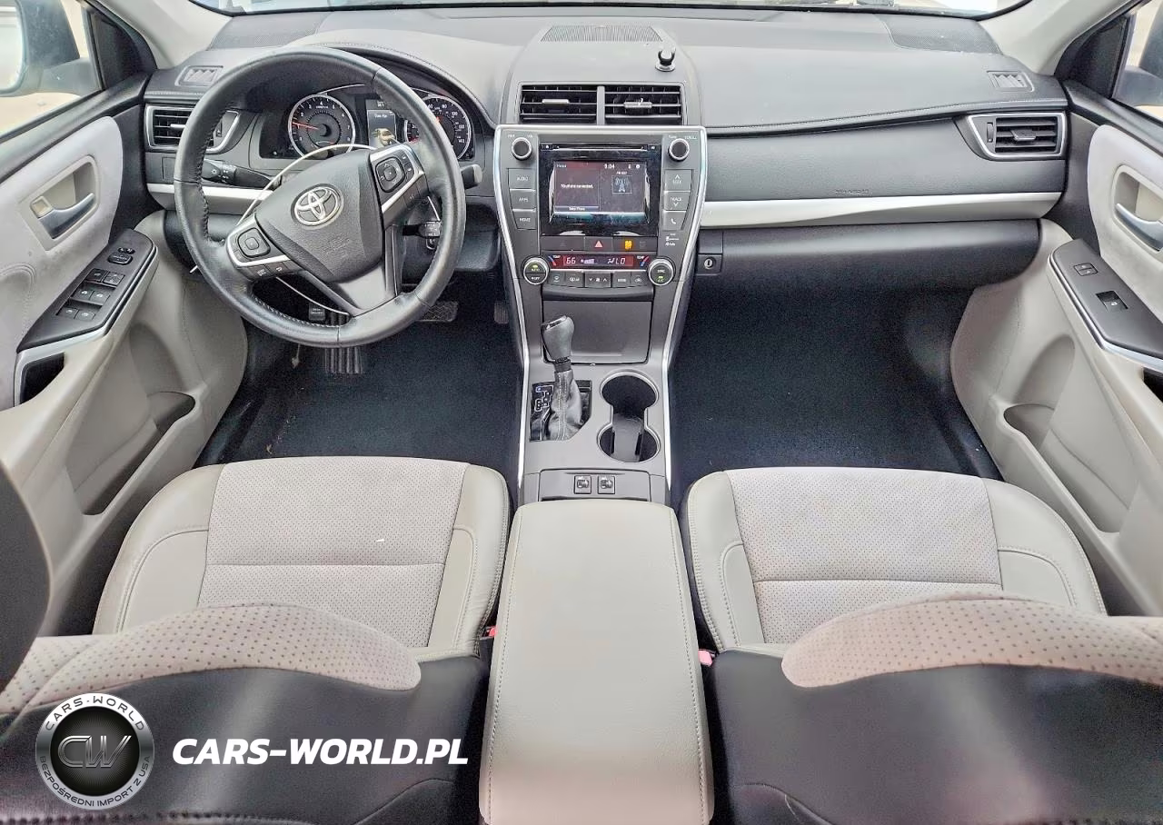 2015 Toyota Camry Xse VIN:4T1BF1FK2FU052572 - 8