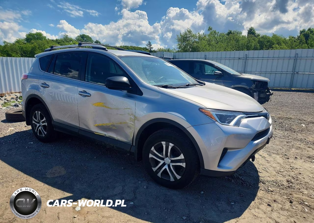 2016 Toyota Rav4 Le VIN:2T3BFREV3GW493761 - 4