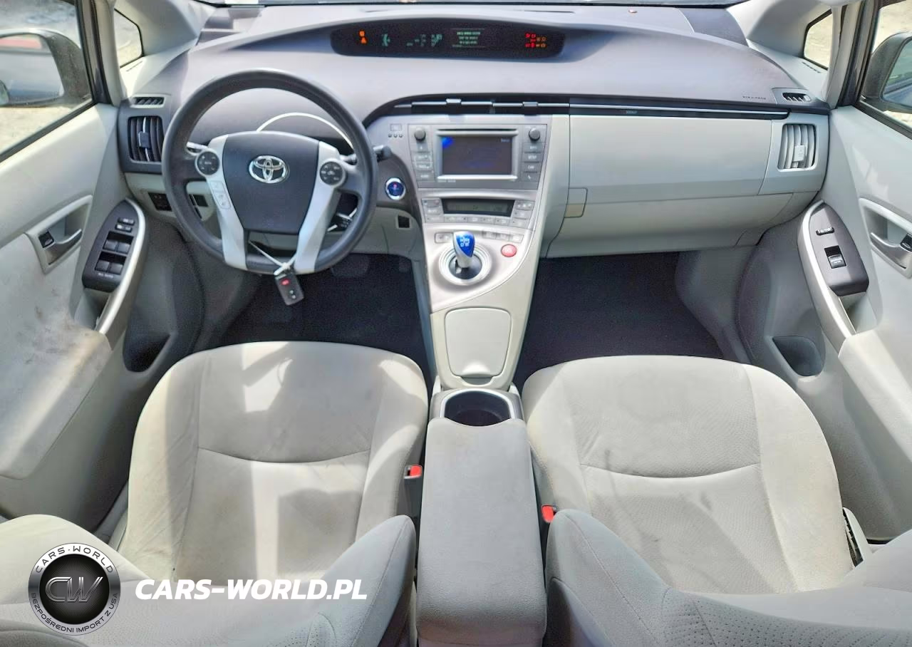 2015 Toyota Prius Three VIN:JTDKN3DU9F0417831 - 8
