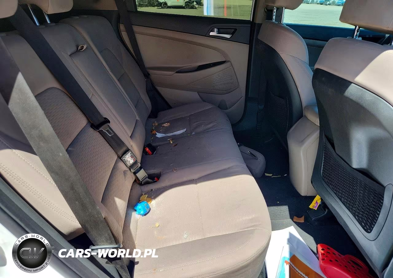 2019 Hyundai Tucson Se VIN:KM8J23A40KU058053 - 10