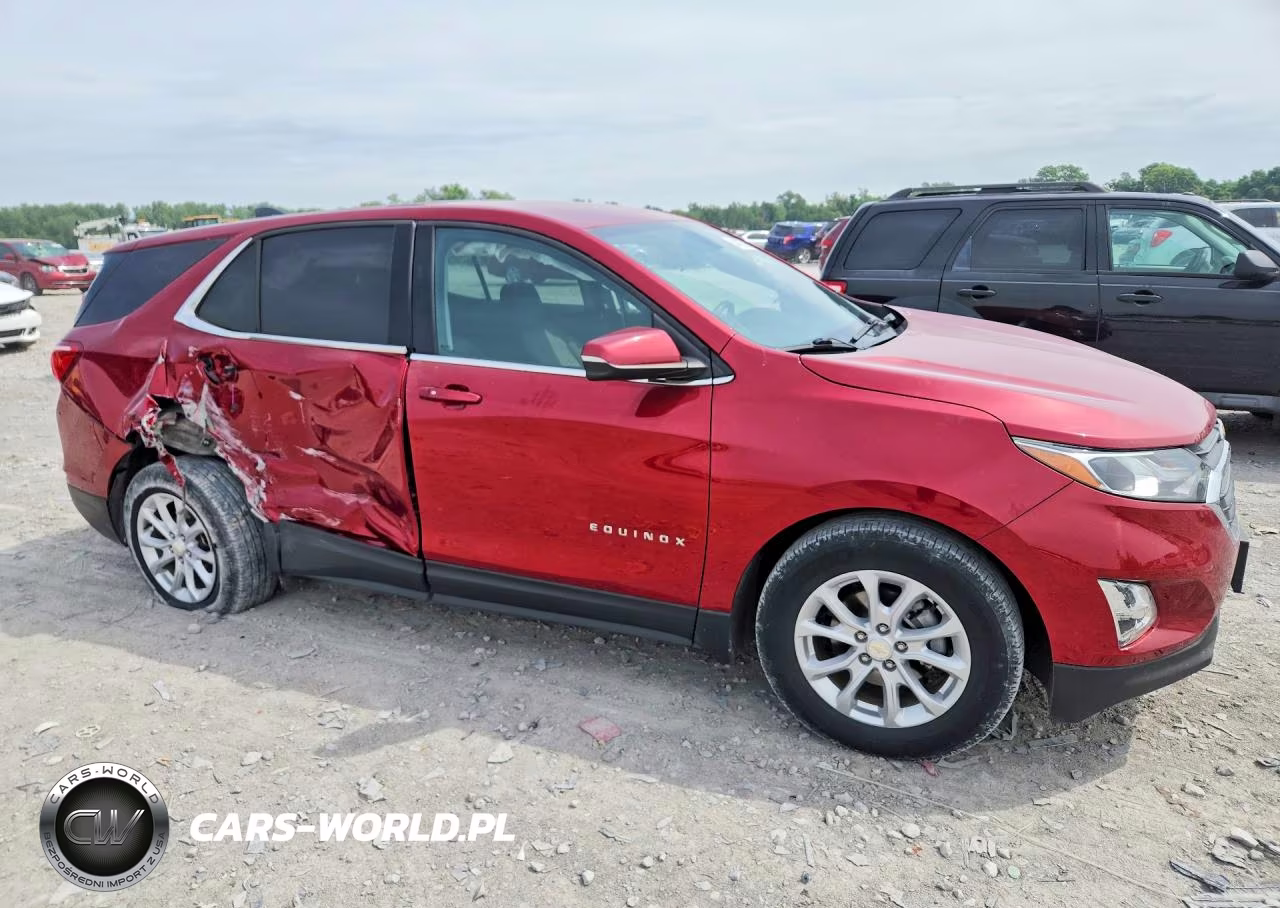 2019 Chevrolet Equinox Lt VIN:3GNAXKEV9KS679558 - 4