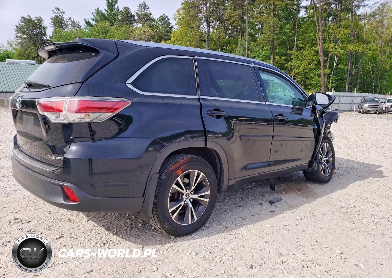 2016 Toyota Highlander Xle VIN:5TDJKRFH1GS289655 - 3