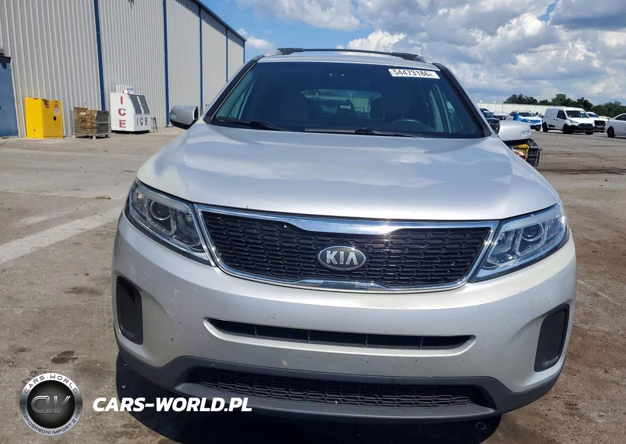 2014 Kia Sorento Lx VIN:5XYKT4A75EG469251 - 5