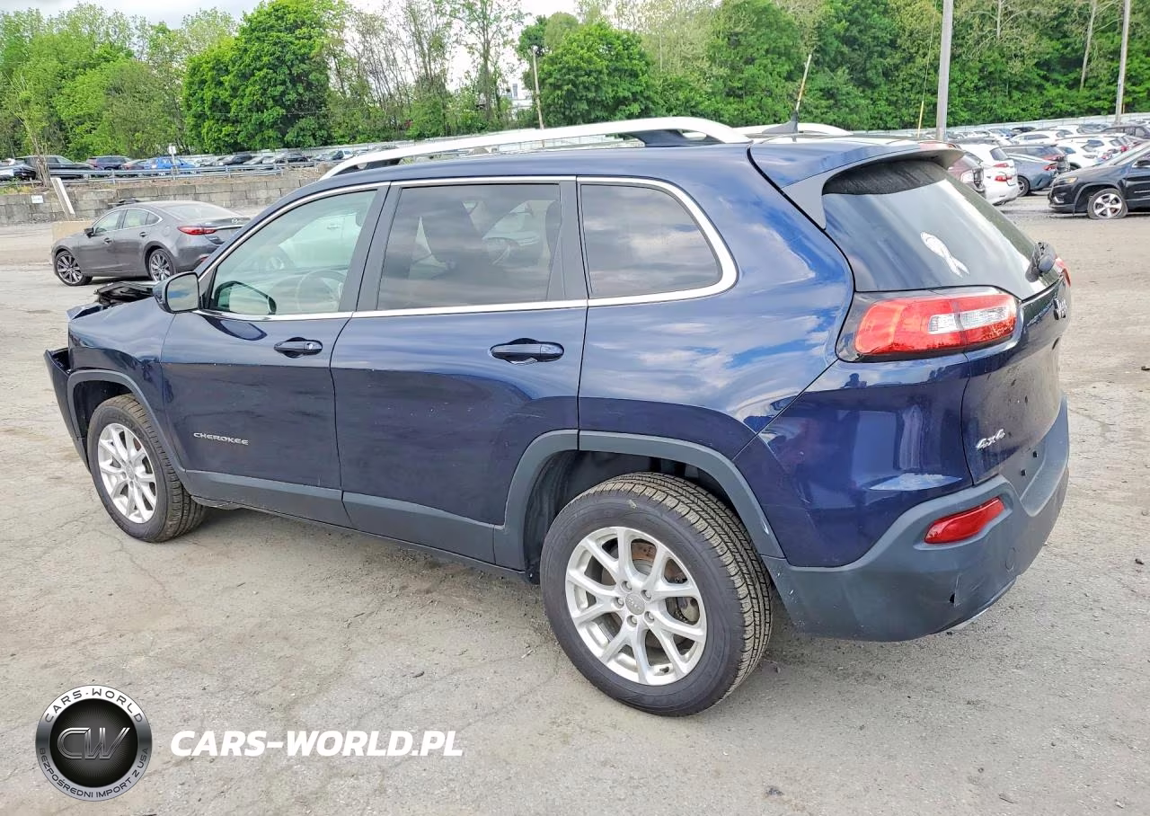 2016 Jeep Cherokee Latitude VIN:1C4PJMCS6GW131926 - 2