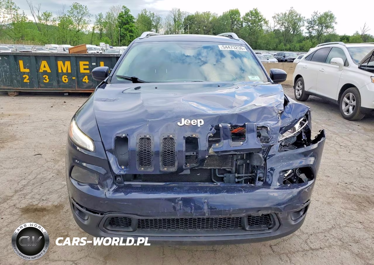 2016 Jeep Cherokee Latitude VIN:1C4PJMCS6GW131926 - 5