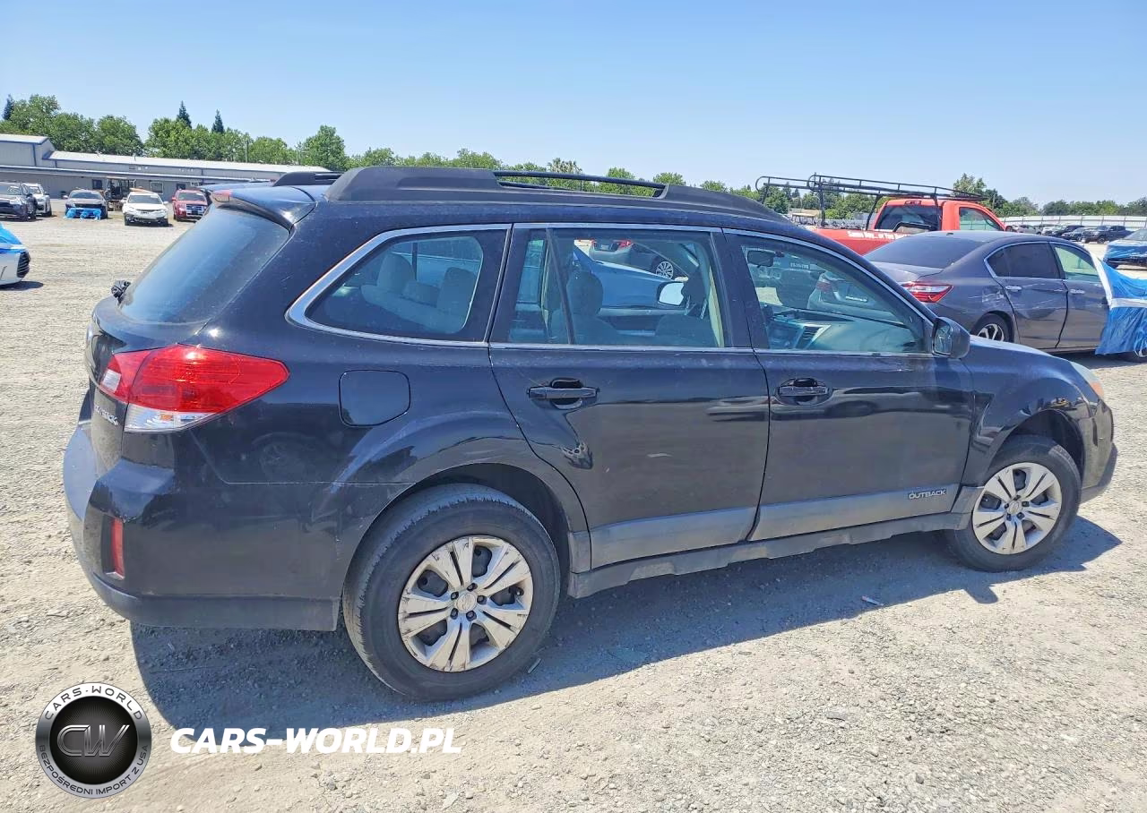 2013 Subaru Outback VIN:4S4BRCAC5D1218472 - 3