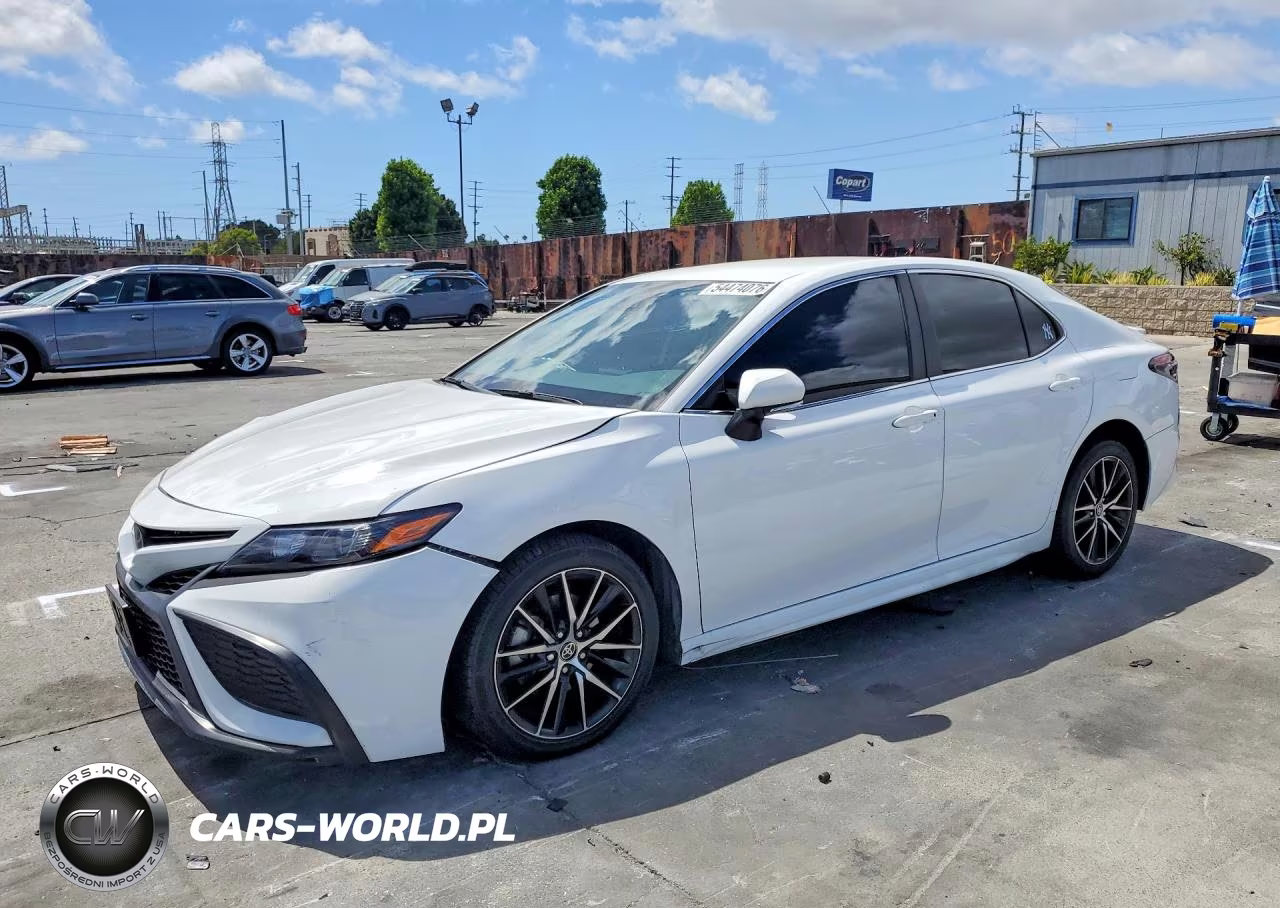 2023 Toyota Camry Se