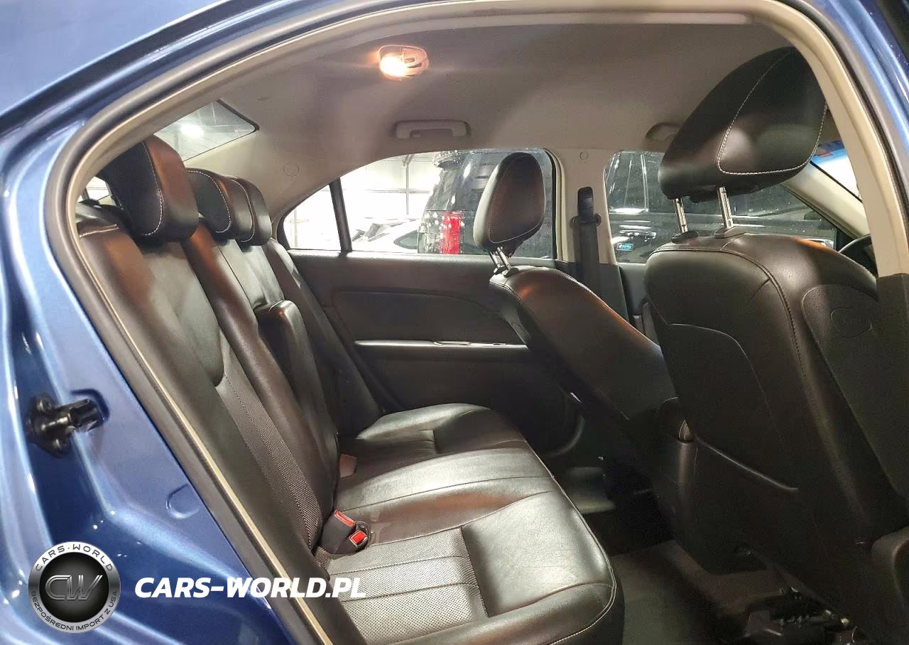2010 Mercury Milan Premier VIN:3MEHM0JA9AR620215 - 10