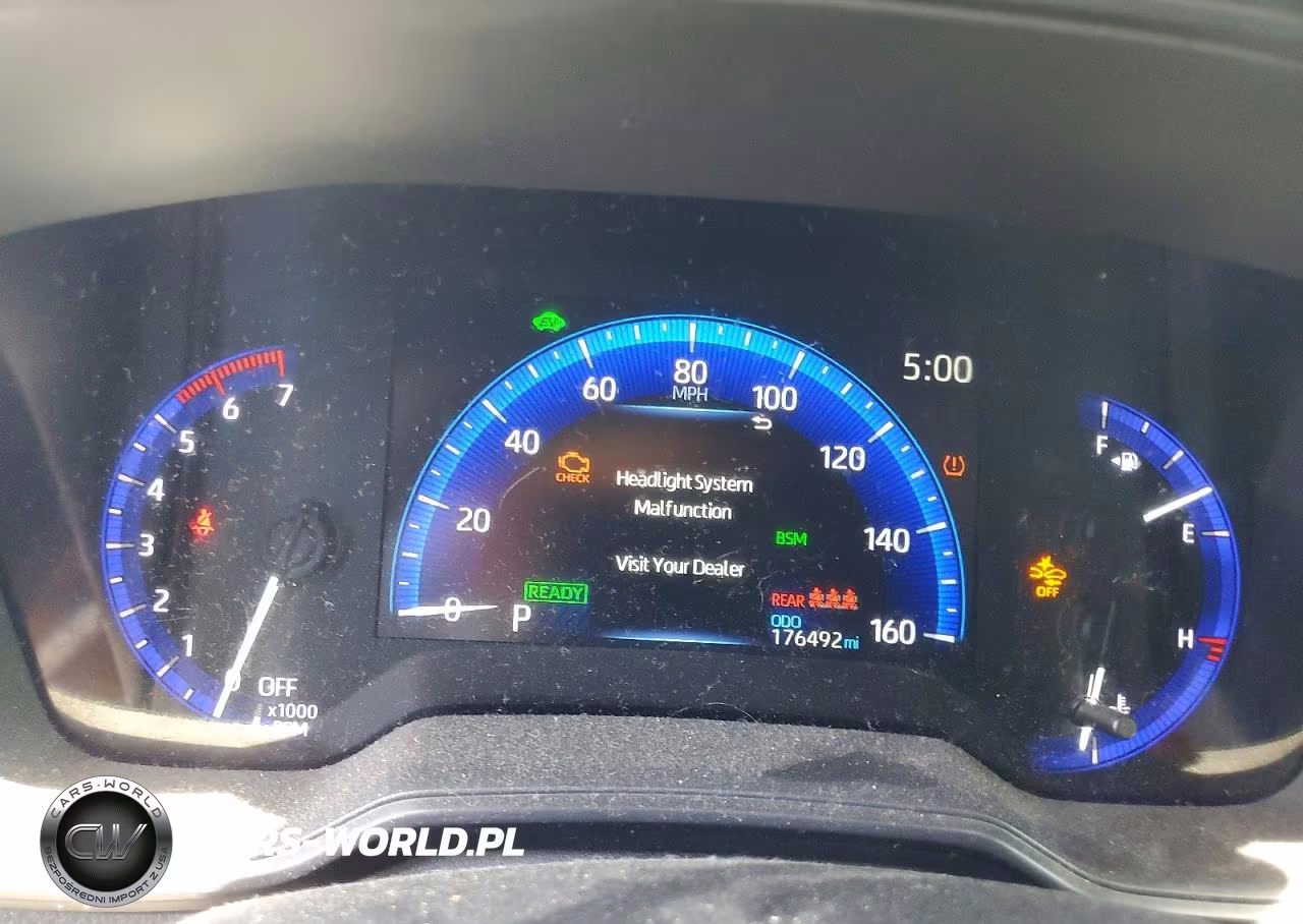 2021 Toyota Corolla Le VIN:JTDEAMDEXMJ019655 - 9