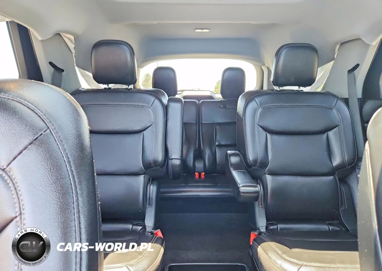 2020 Ford Explorer Xlt VIN:1FMSK7DH0LGC47859 - 10