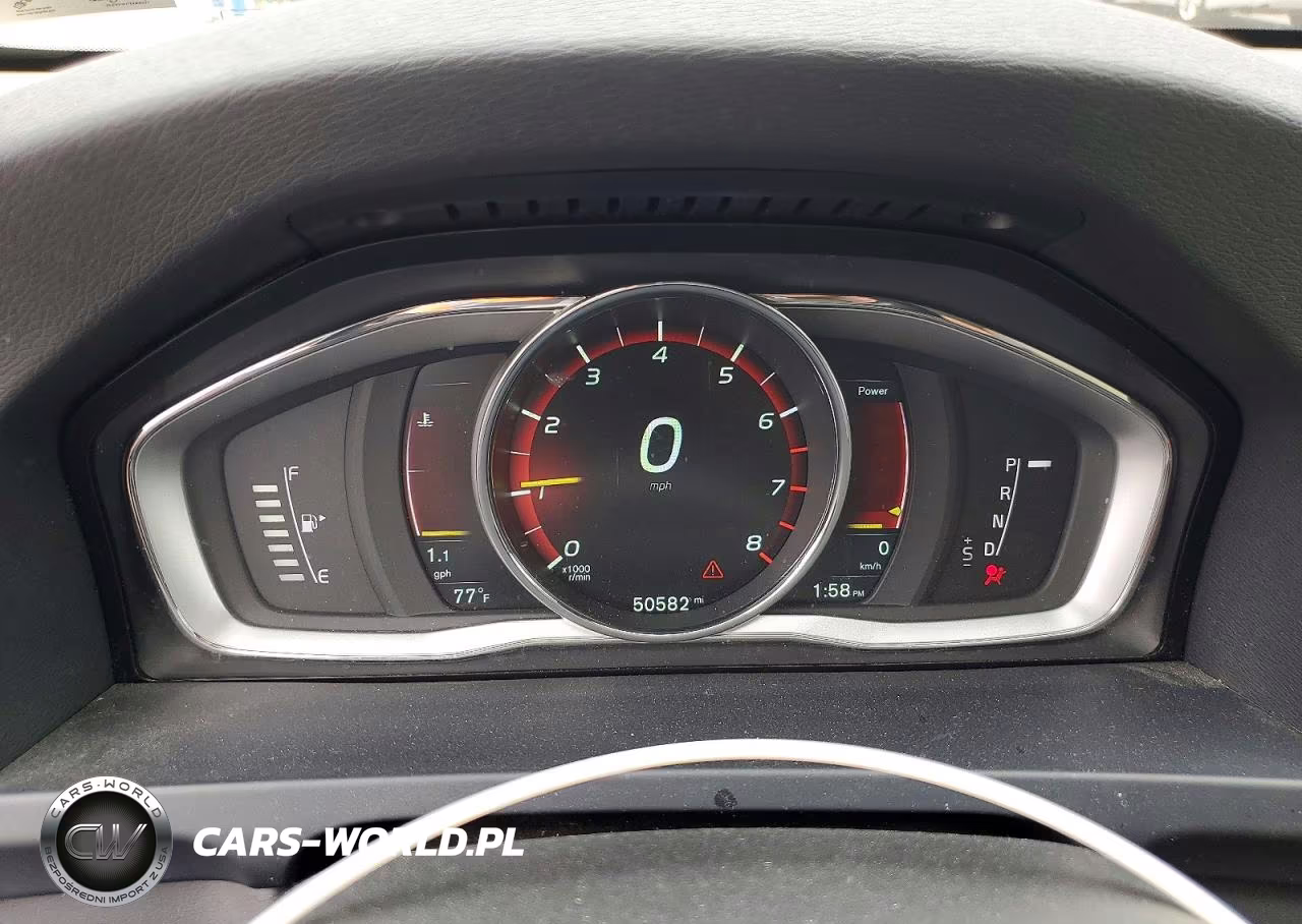 2015 Volvo V60 Cross Country Premier VIN:YV4612HK5F1001363 - 9