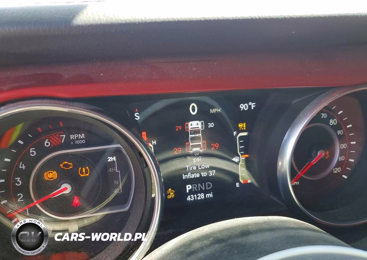 2020 Jeep Wrangler Unlimited Rubicon VIN:1C4HJXFN6LW278527 - 9