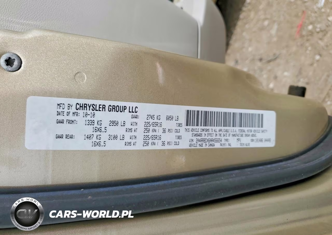 2010 Chrysler Town & Country Touring Plus VIN:2A4RR8DX6AR456654 - 13