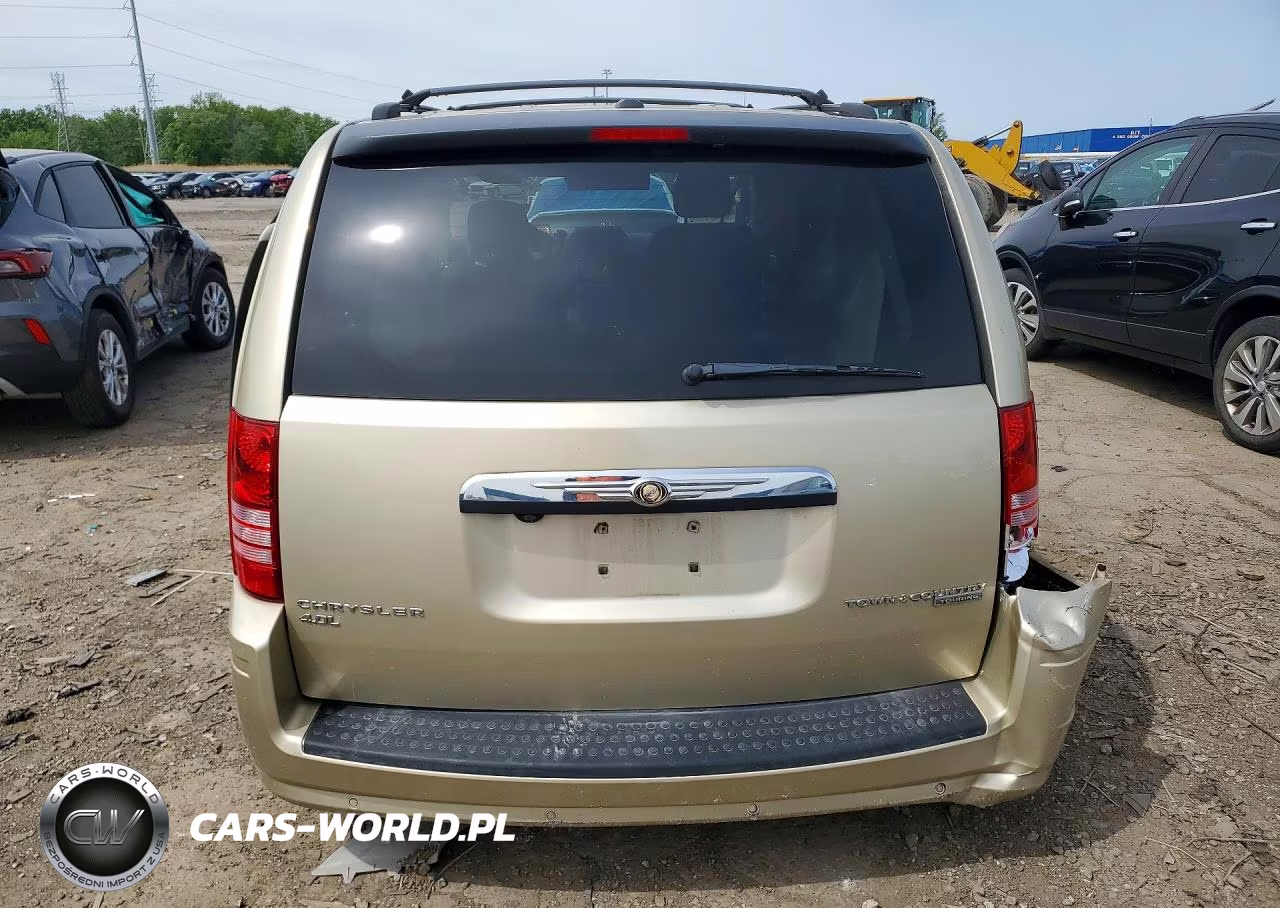 2010 Chrysler Town & Country Touring Plus VIN:2A4RR8DX6AR456654 - 6