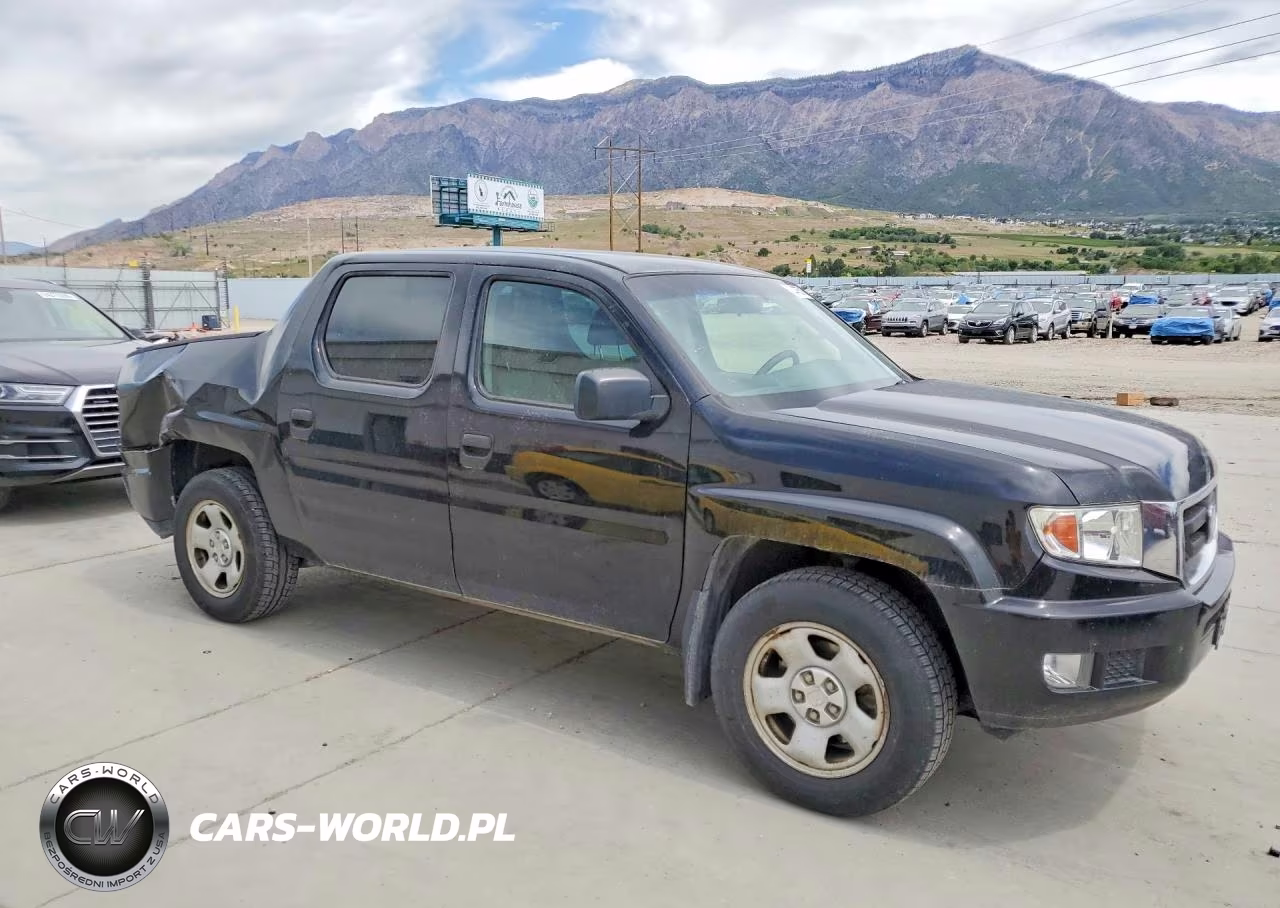 2011 Honda Ridgeline Rt VIN:5FPYK1F28BB451880 - 4