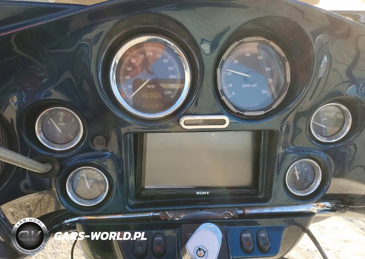2001 Harley-Davidson Flhtcui VIN:1HD1FCW161Y660100 - 7