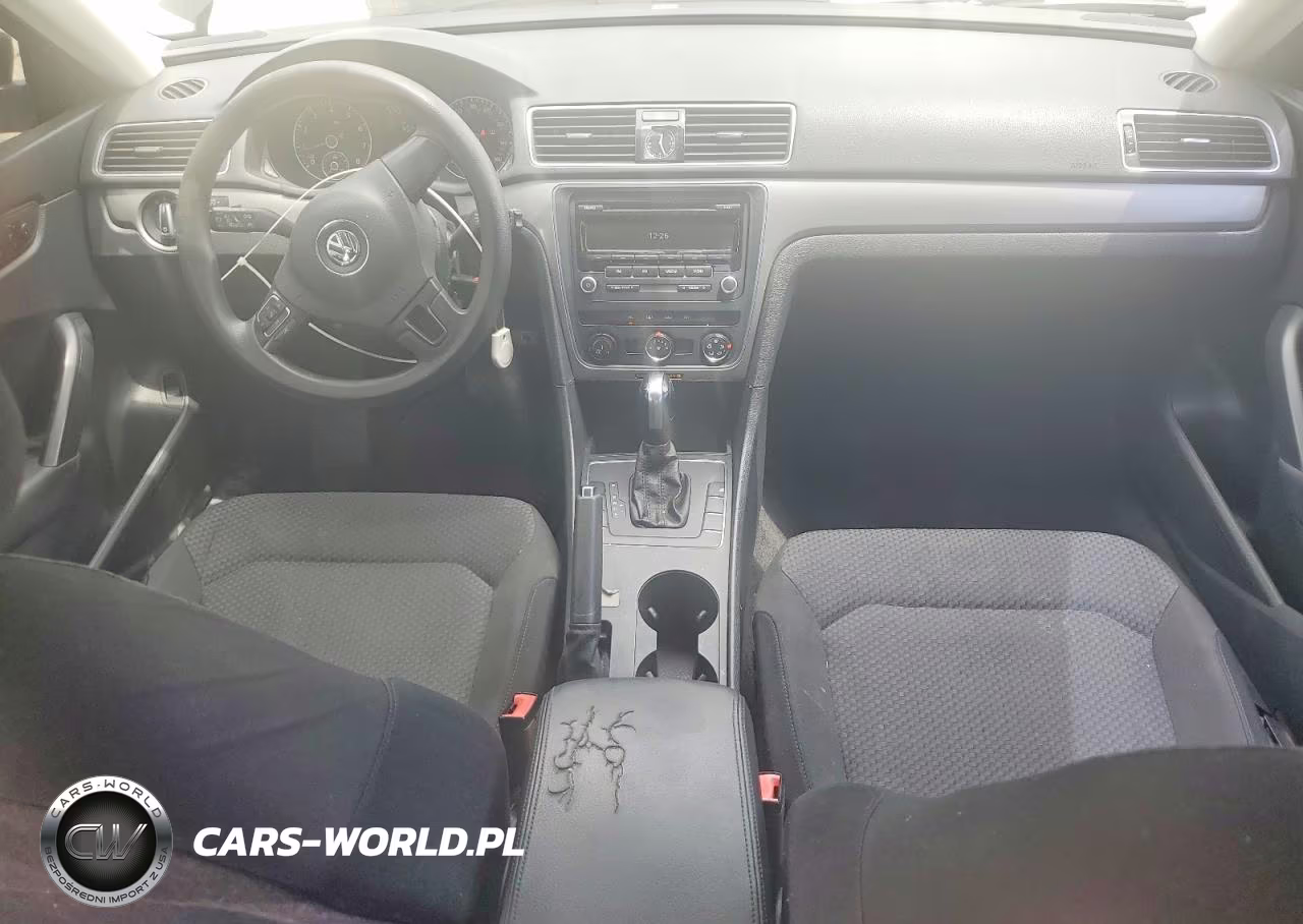 2015 Volkswagen Passat S VIN:1VWAS7A32FC103215 - 8