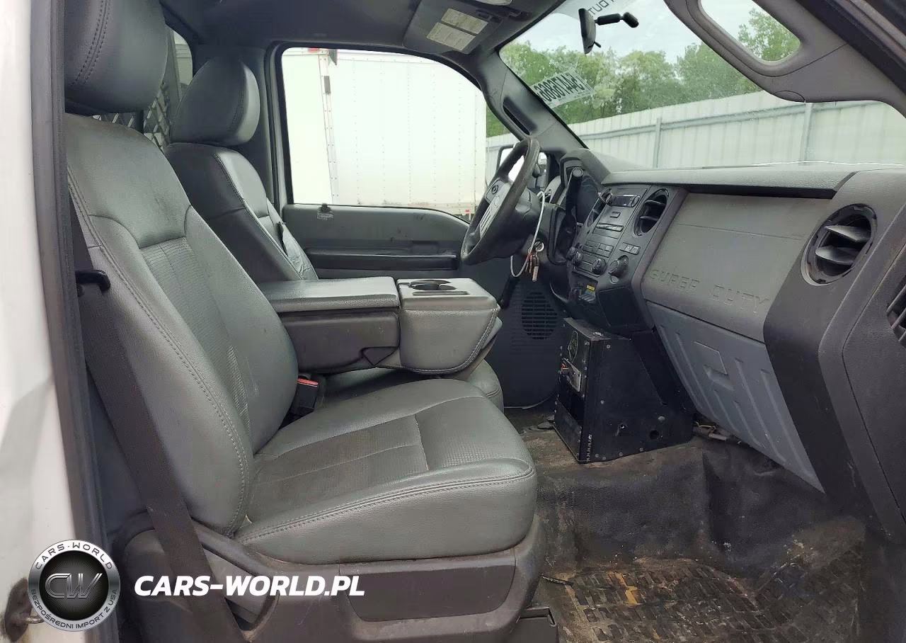 2011 Ford F250 Super Duty VIN:1FTBF2B68BEB05377 - 10