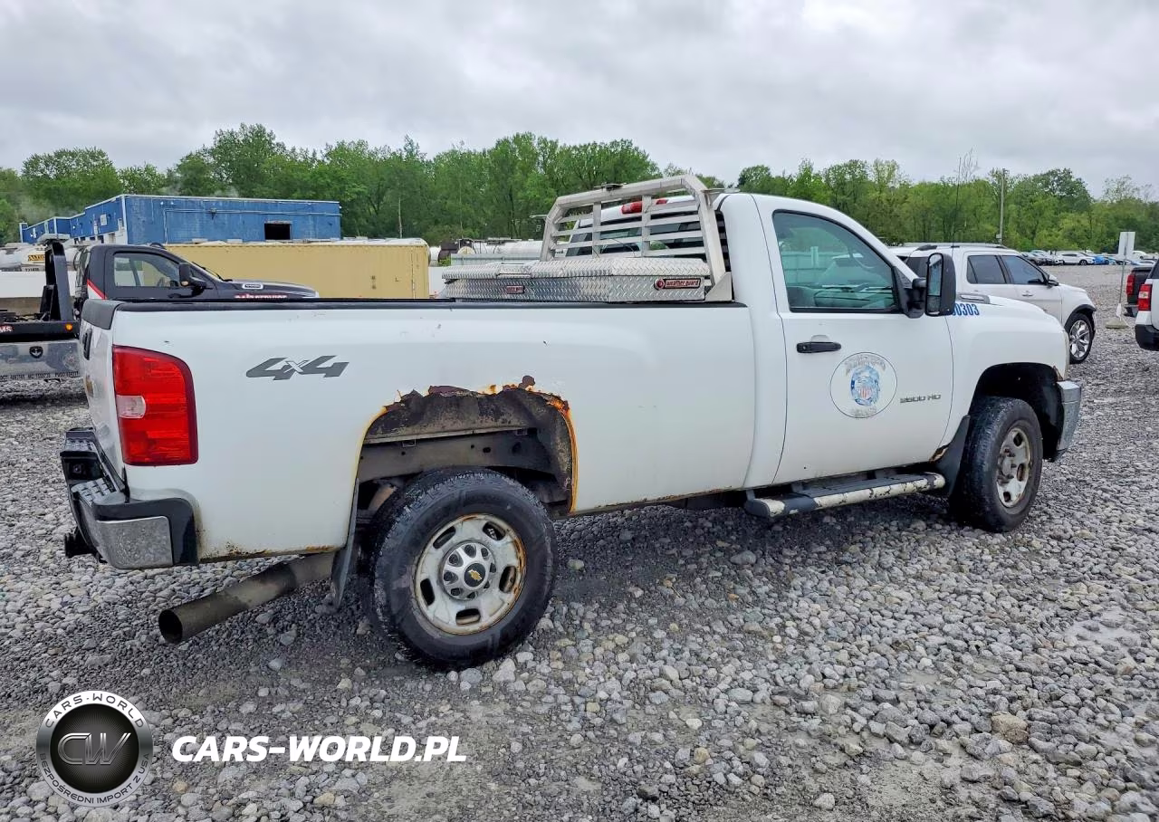 2013 Chevrolet Silverado K2500 Heavy Duty VIN:1GC0KVC85DF238325 - 3