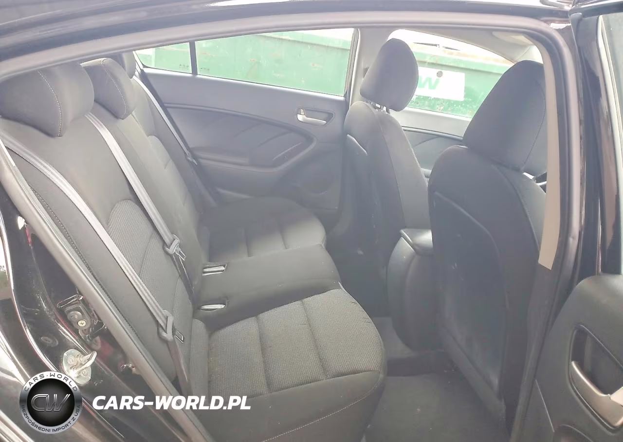 2017 Kia Forte Lx VIN:3KPFK4A71HE047581 - 10