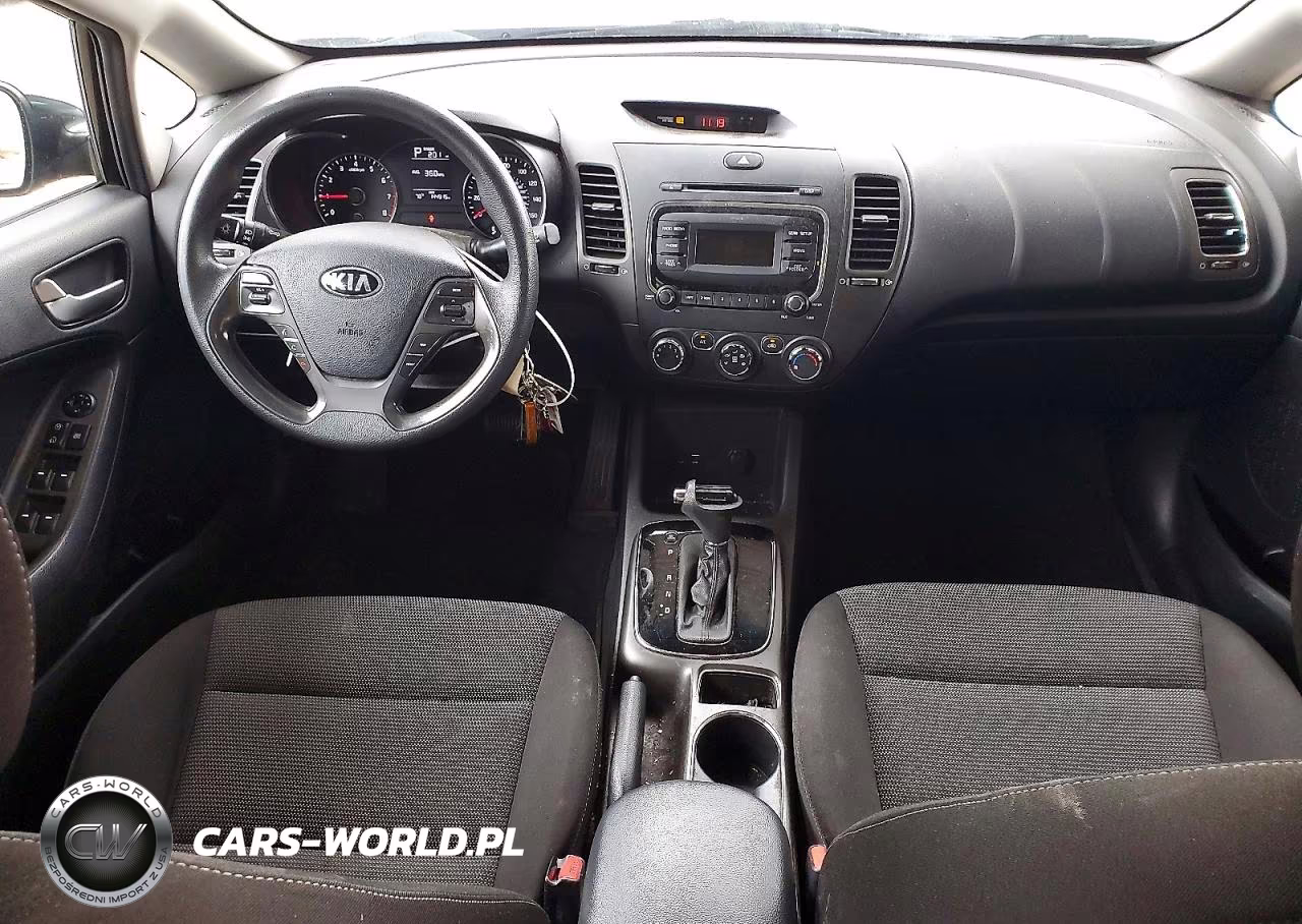 2017 Kia Forte Lx VIN:3KPFK4A71HE047581 - 8