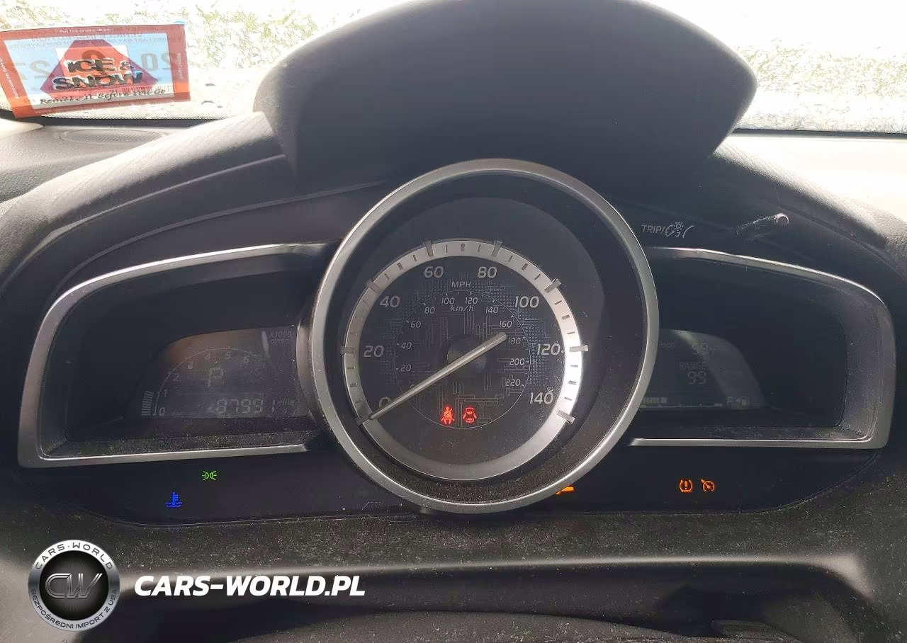 2018 Toyota Yaris Ia Base VIN:3MYDLBYV0JY301512 - 9