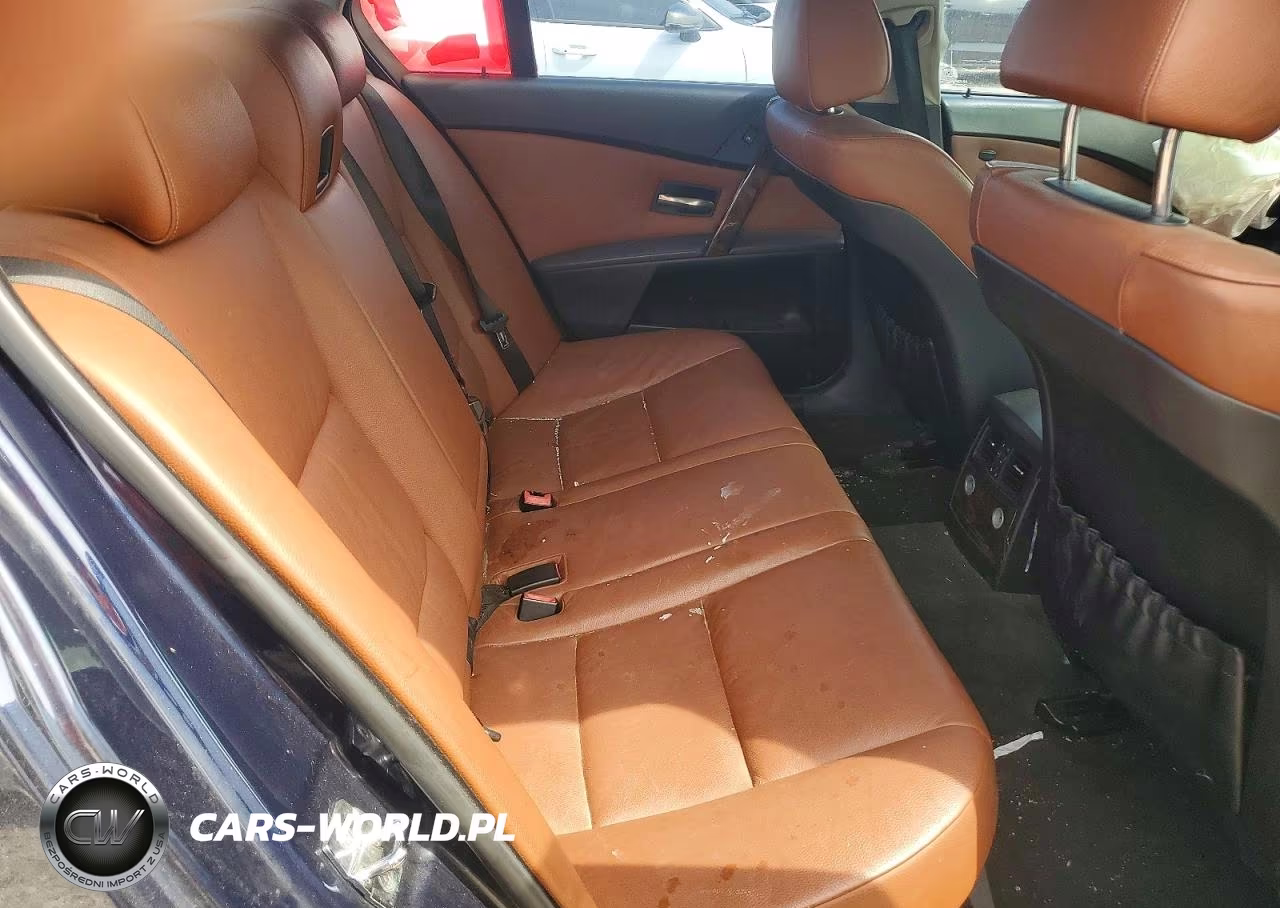 2006 BMW 530 Xi VIN:WBANF73506CC34120 - 10