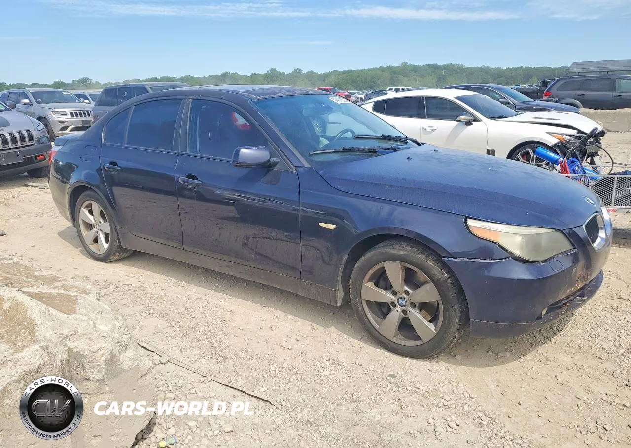2006 BMW 530 Xi VIN:WBANF73506CC34120 - 4