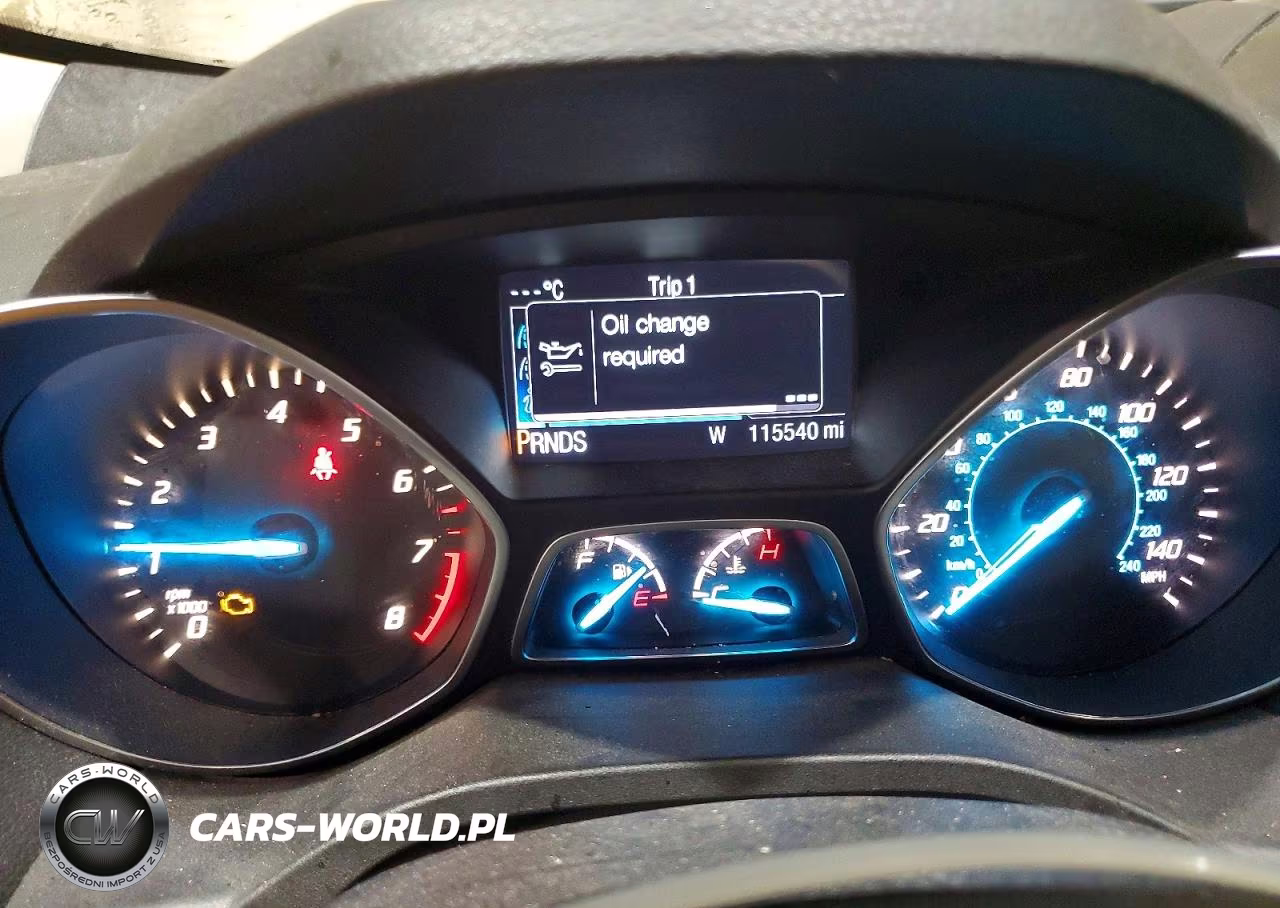 2015 Ford Escape Titanium VIN:1FMCU0J95FUA26945 - 9
