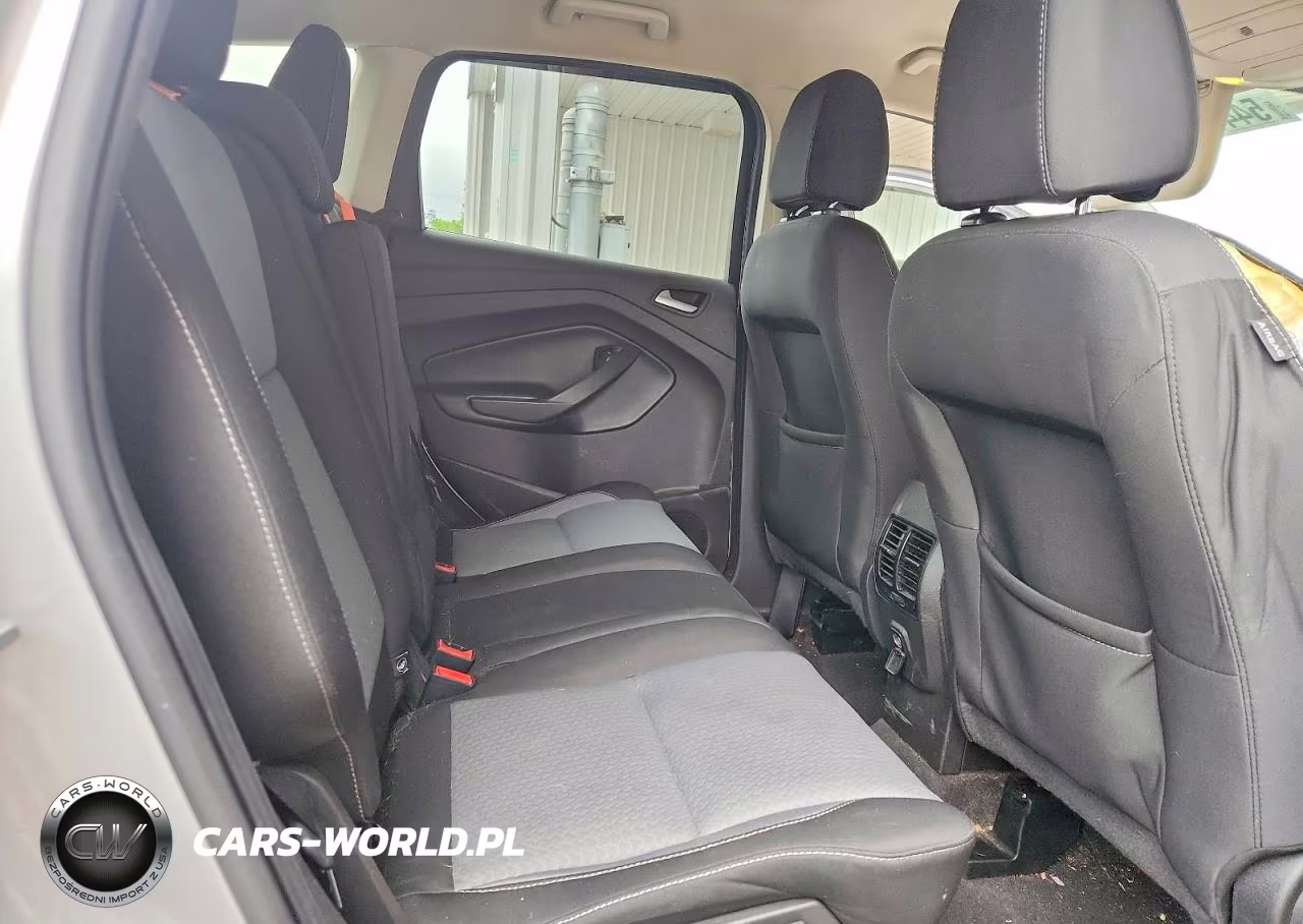 2017 Ford Escape Se VIN:1FMCU0GD6HUC94420 - 11