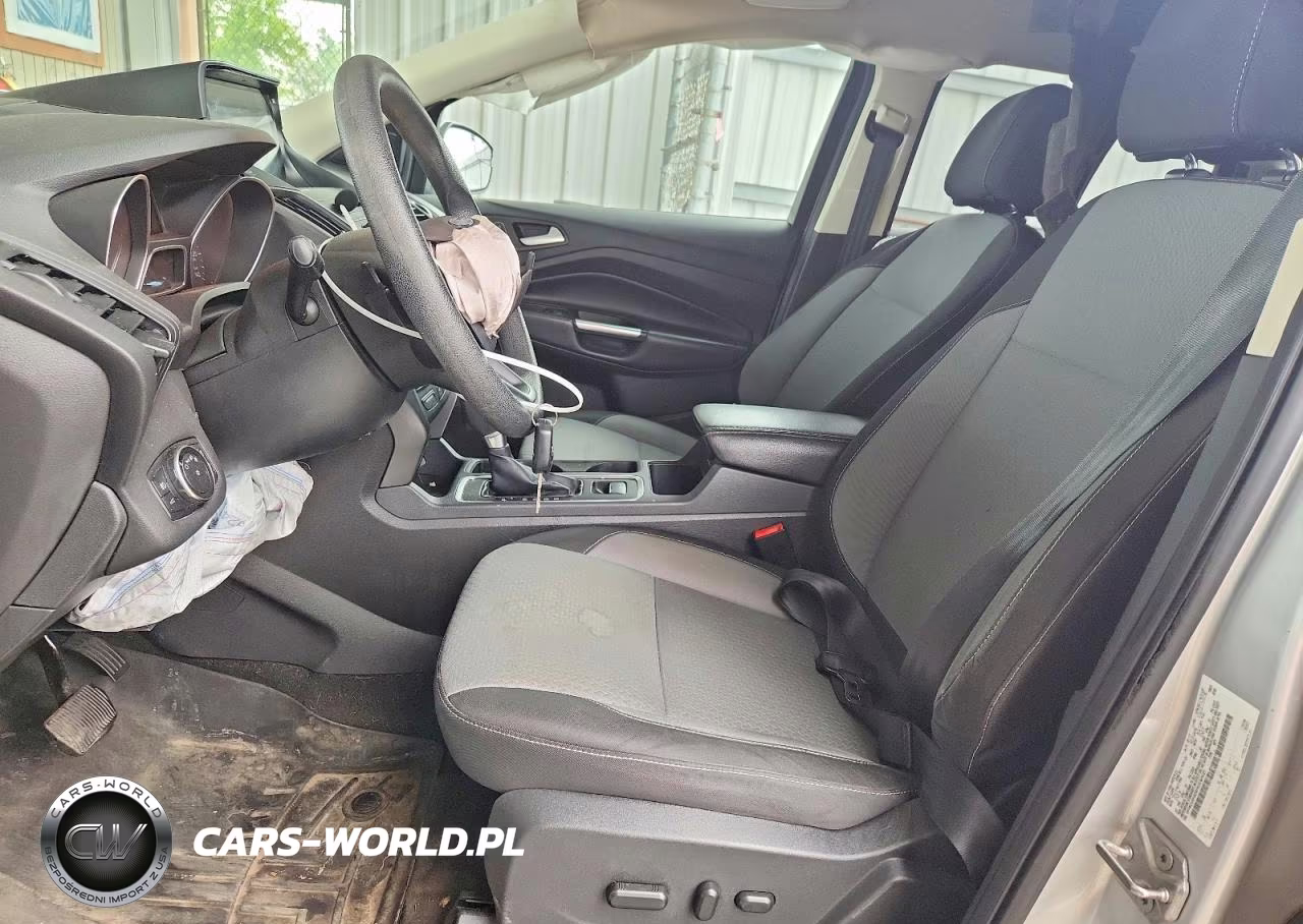 2017 Ford Escape Se VIN:1FMCU0GD6HUC94420 - 7