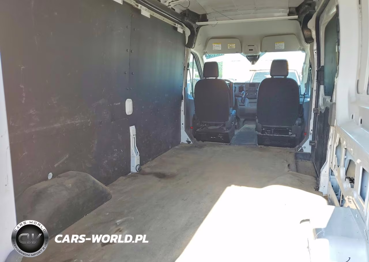 2024 Ford Transit 250 Delivery Van VIN:1FTBR1C81RKA00337 - 10