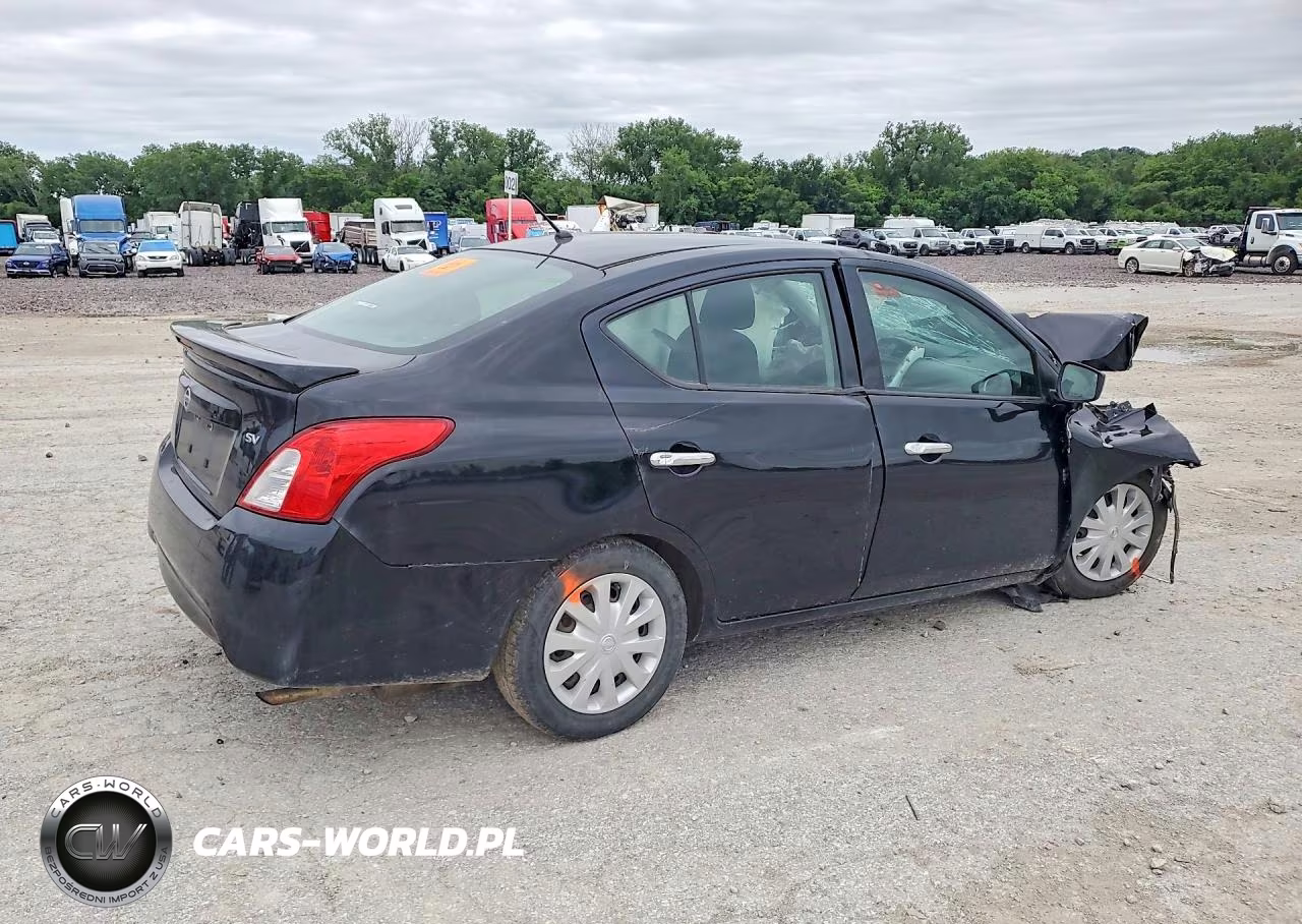 2018 Nissan Versa Sv VIN:3N1CN7AP6JL845588 - 3