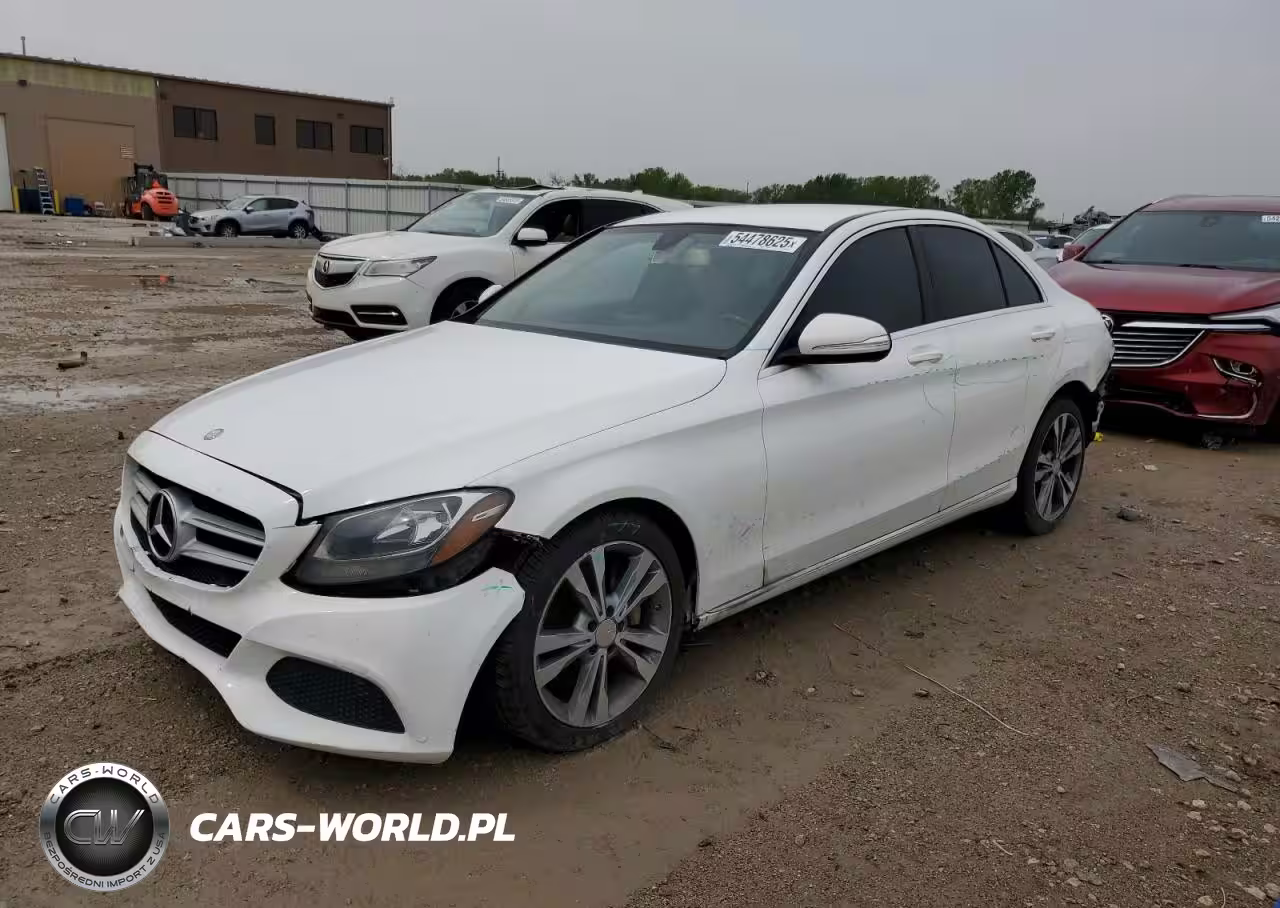 2015 Mercedes-Benz C 300